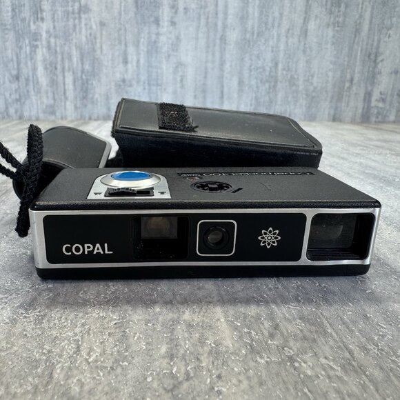 Vintage Rare - Copal Pocket 400 110 Film Point & Shoot Camera w/ Case Untested - Picture 2 of 9